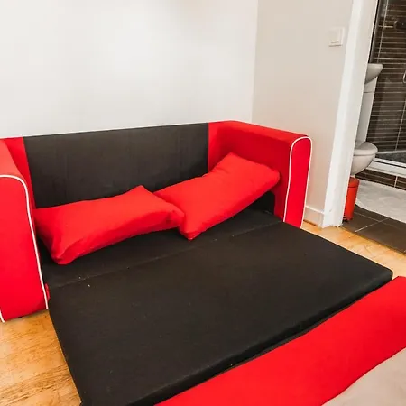 Cosy Flat Next To Pantheon